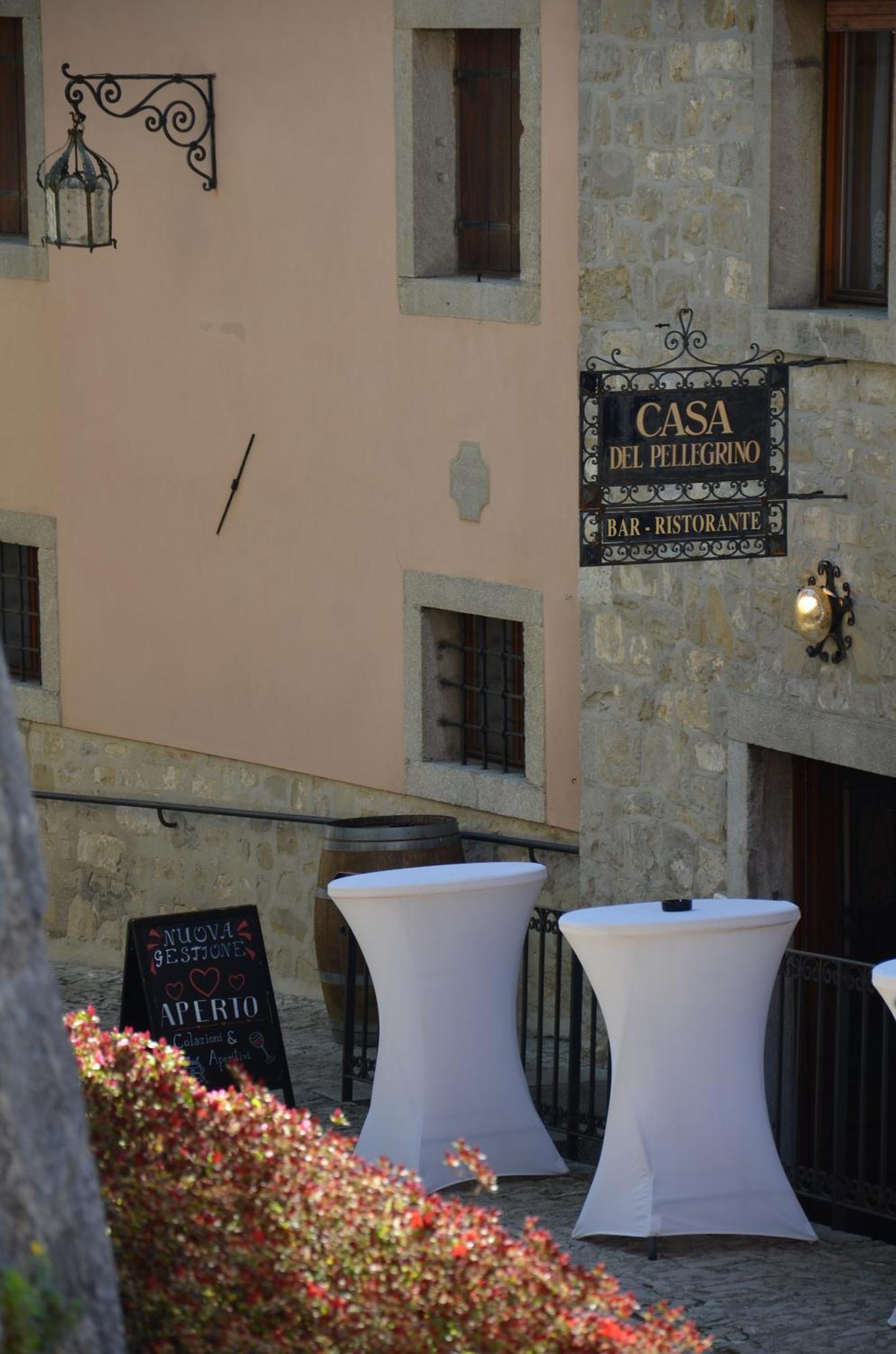 Hotel Casa Del Pellegrino - Castelmonte Экстерьер фото